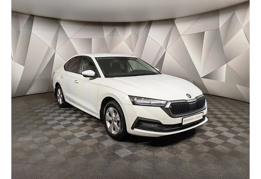 Skoda Octavia 1.4 MT FWD (150 л.с.) Белый в АВИЛОН. Слайд №3