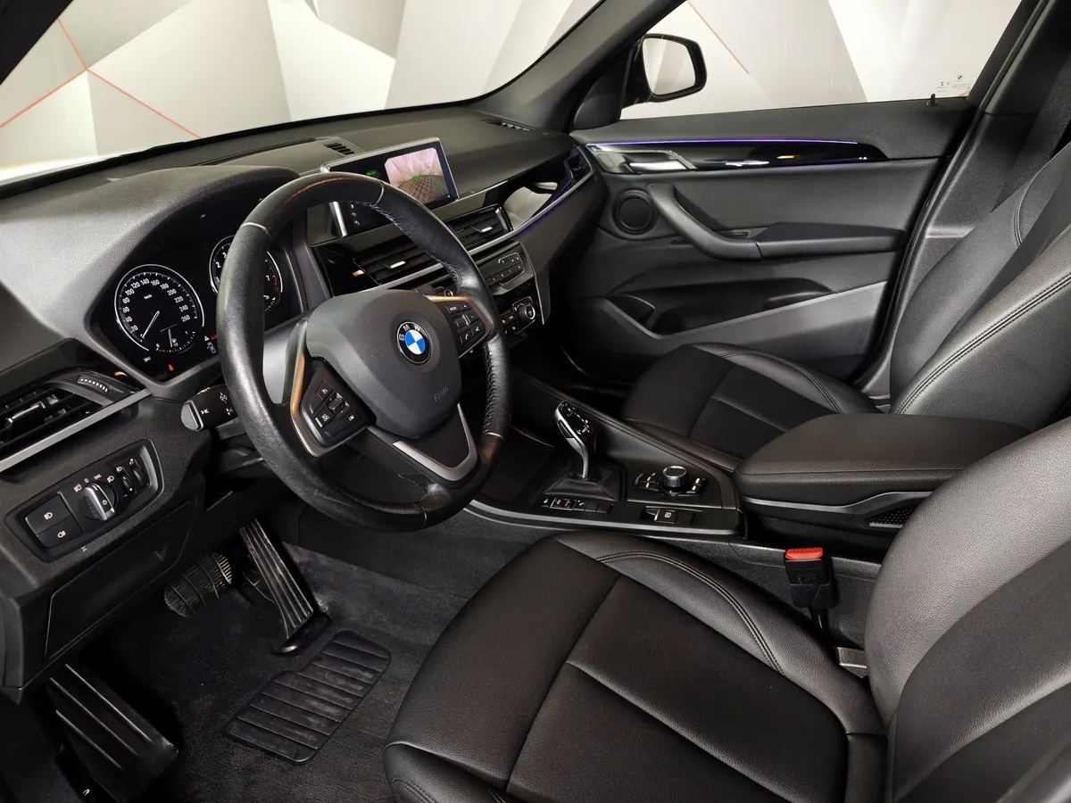 BMW X1 18i sDrive (140 л.с.) Advantage Серый в АВИЛОН. Слайд №12