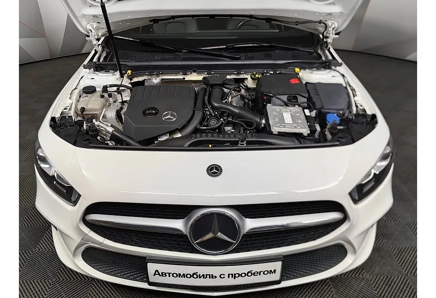 Mercedes-Benz A-Класс A 200 7G-DCT (150 л.с.) Style Белый в АВИЛОН. Слайд №11
