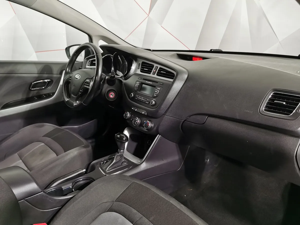 Kia Ceed 1.6 AT (129 л.с.) Luxe Серый в АВИЛОН. Слайд №13