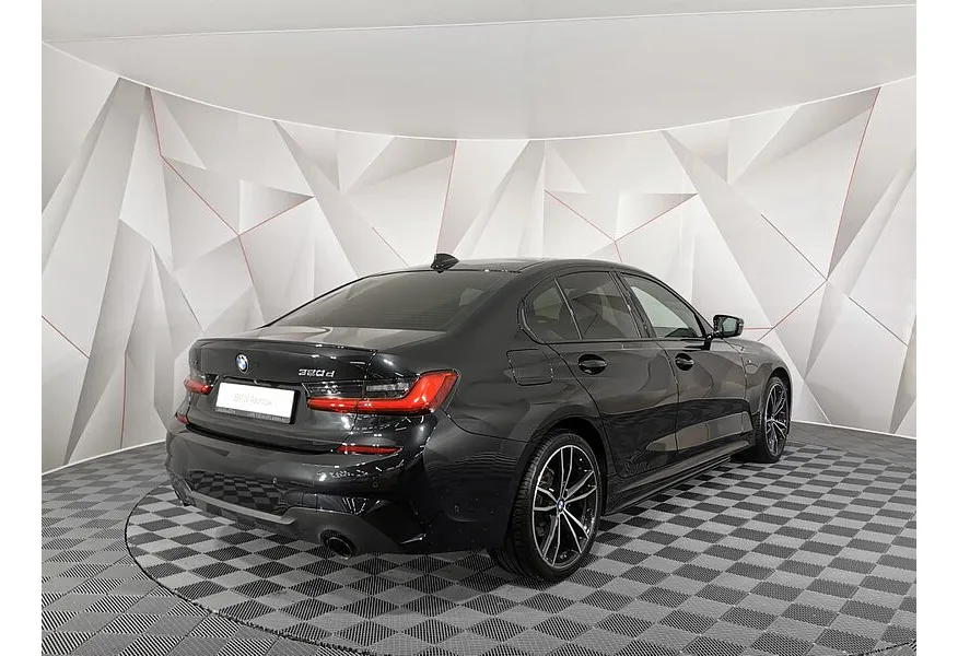 BMW 3 серия 320d xDrive (190 л.с.) M Sport Pure Черный в АВИЛОН. Слайд №6