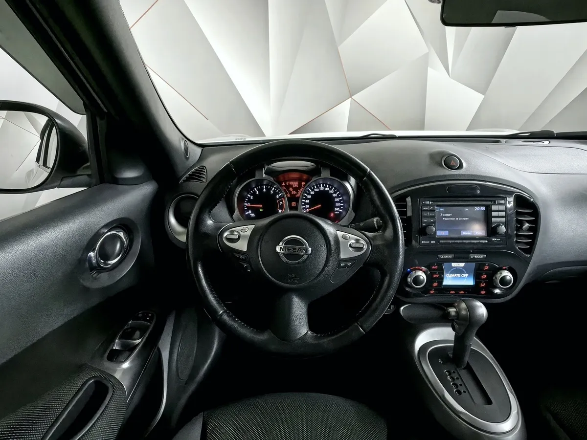 Nissan Juke 1.6 CVT (117 л.с.) Белый в АВИЛОН. Слайд №19