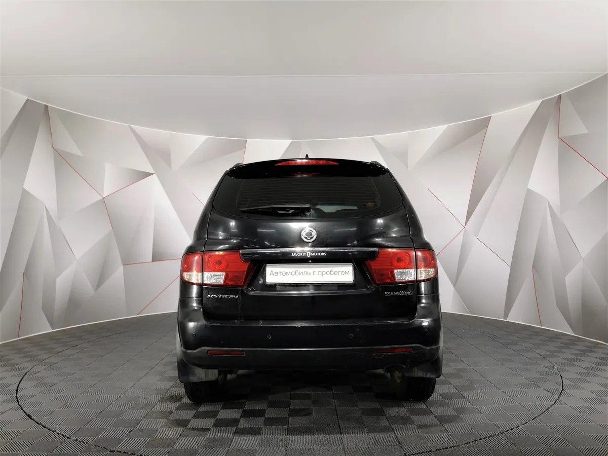 SsangYong Kyron 2.0 Xdi MT 4WD (141 л.с.) Черный в АВИЛОН. Слайд №8