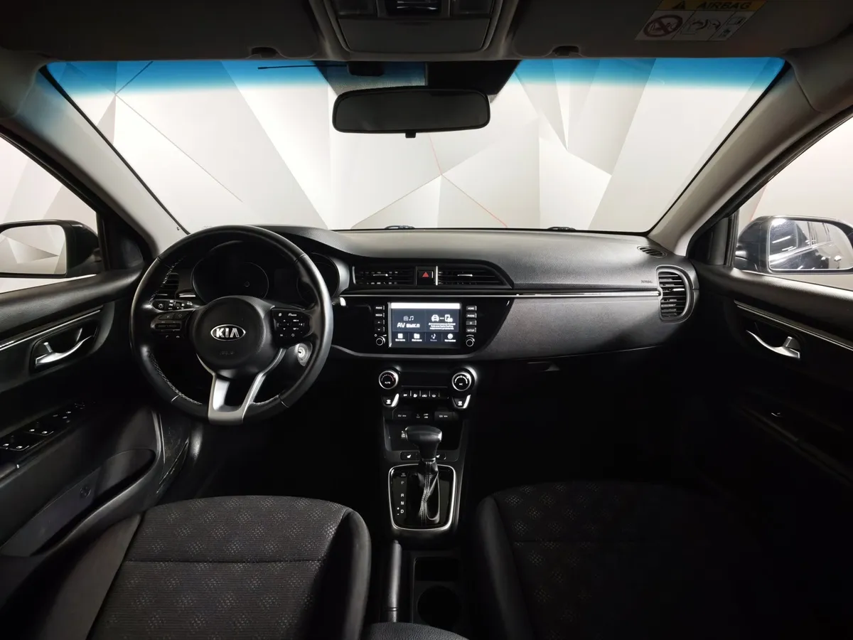 Kia Rio 1.6 AT (123 л.с.) Черный в АВИЛОН. Слайд №12