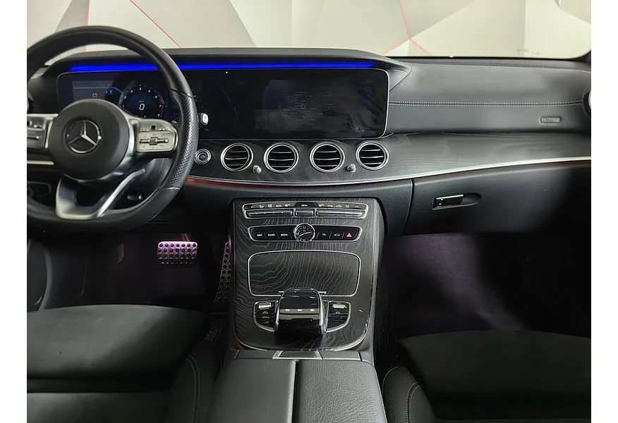 Mercedes-Benz E-Класс E 200 4MATIC 9G-TRONIC (197 л.с.) Sport (Локальная сборка) Белый в АВИЛОН. Слайд №14