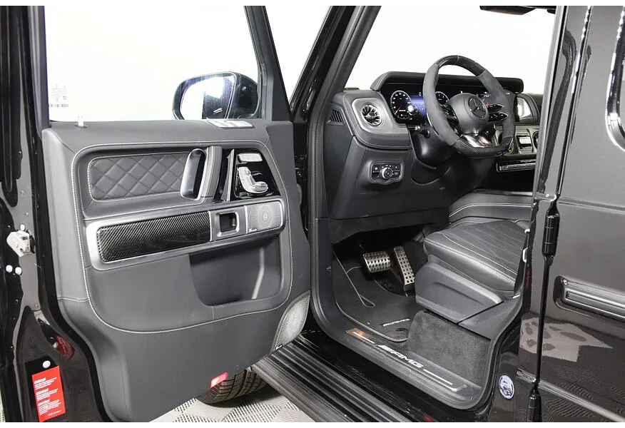 Mercedes-Benz G-Класс G 63 AMG Speedshift 4Matic (585 л.с.) Черный в АВИЛОН. Слайд №6