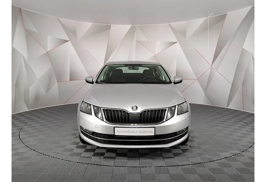 Skoda Octavia 1.6 AT (110 л.с.) Серебристый в АВИЛОН. Слайд №5