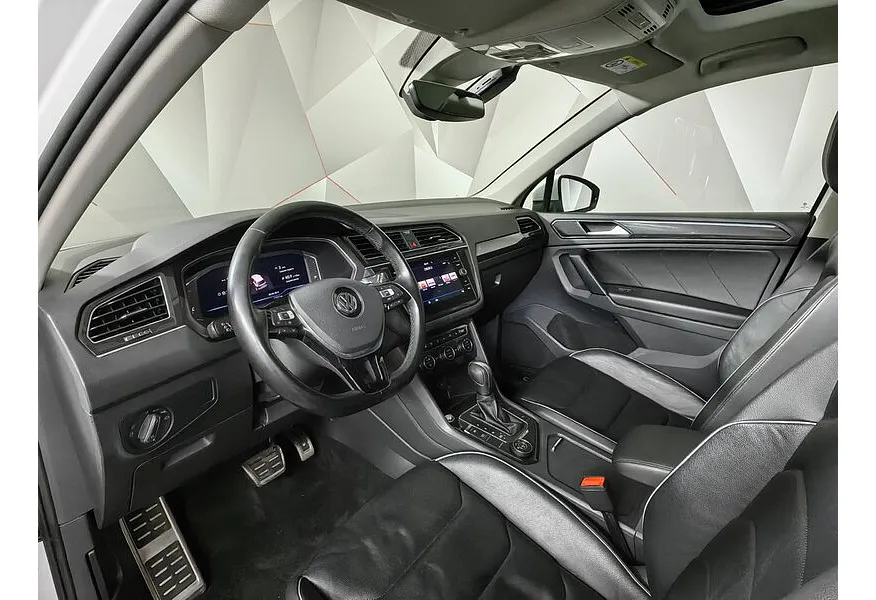 АВИЛОН - Volkswagen Tiguan 2.0 TSI 4Motion DSG (180 л.с.) Sportline Белый - slide 9