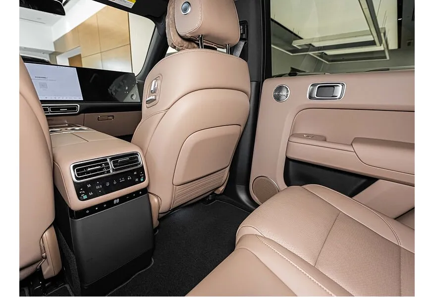 Li Auto L7 1.5 AT 4WD (449 л.с.) Ultra Серый в АВИЛОН. Слайд №10