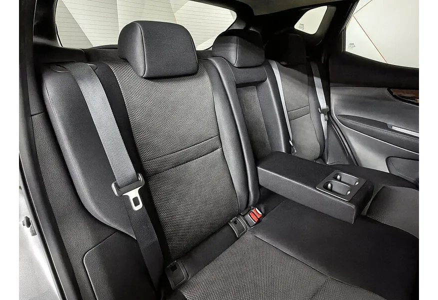 Nissan Qashqai 2.0 CVT (144 л.с.) Серый в АВИЛОН. Слайд №17