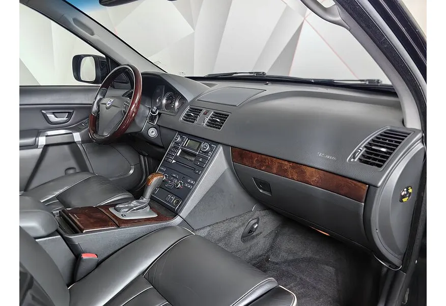 LIVE. Слайд №9