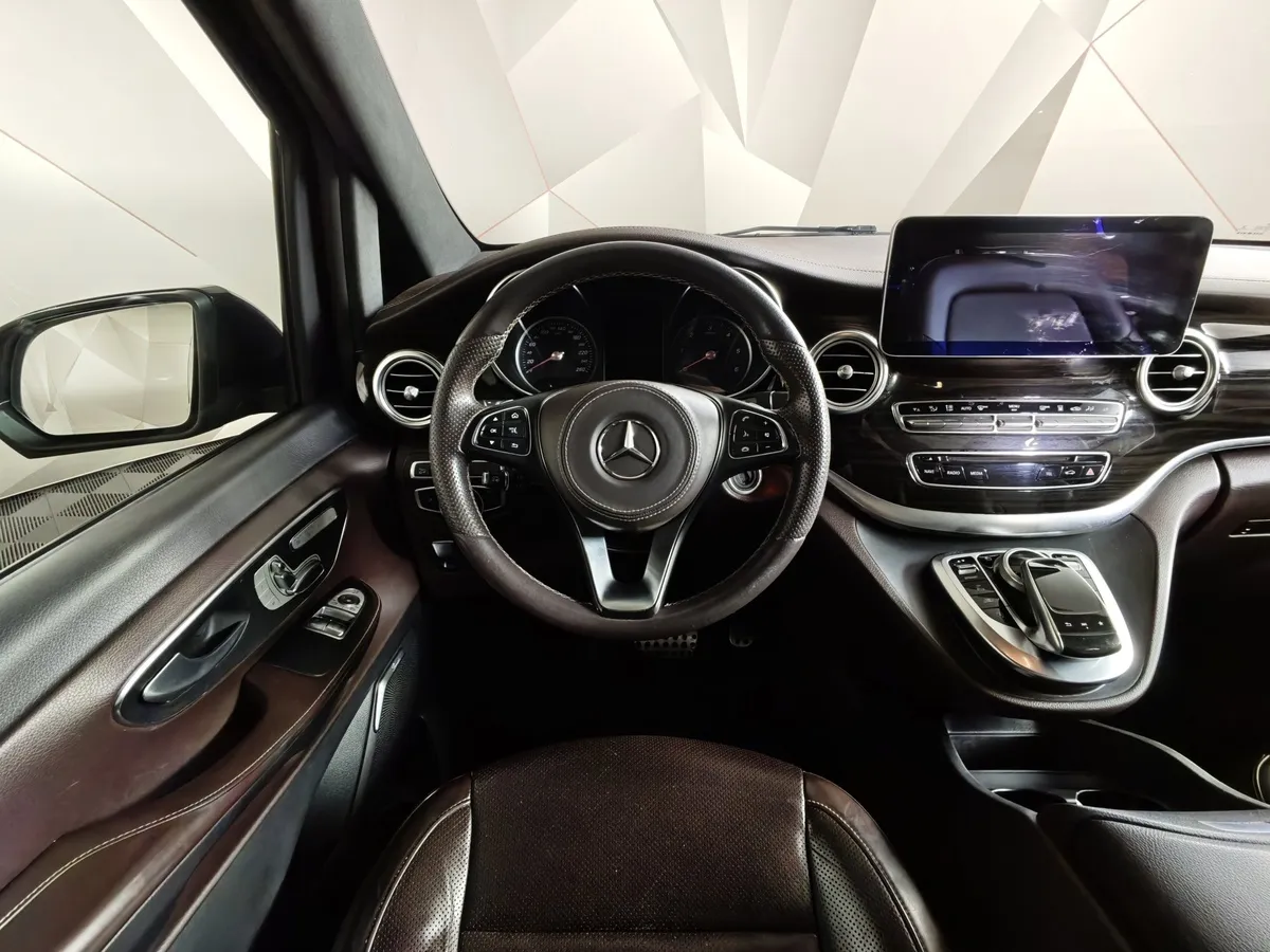 Mercedes-Benz V-Класс V 250 d AT L2 4x4 (190 л.с.) Exclusive Черный в АВИЛОН. Слайд №20