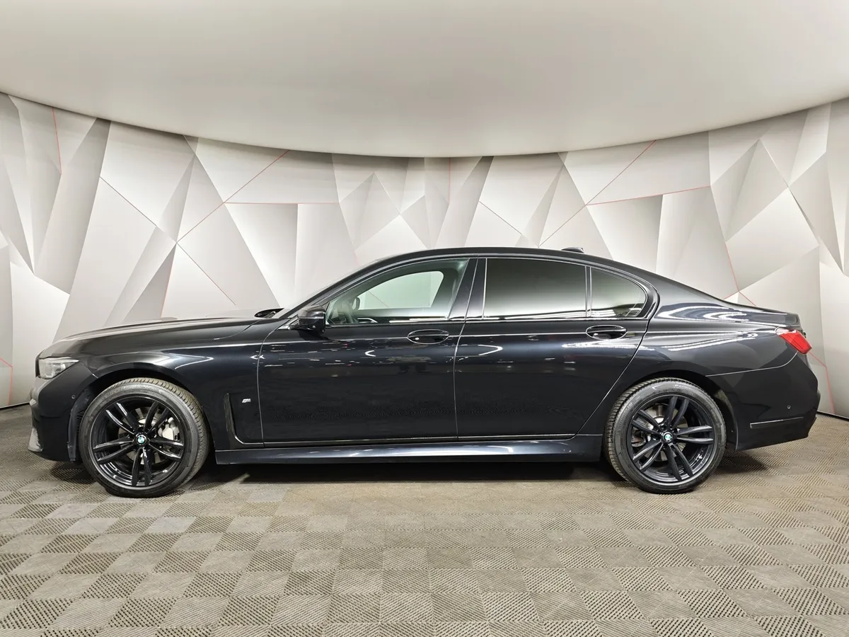 BMW 7 серия 730d xDrive Steptronic (249 л.с.) Base Локальная сборка Черный в АВИЛОН. Слайд №5