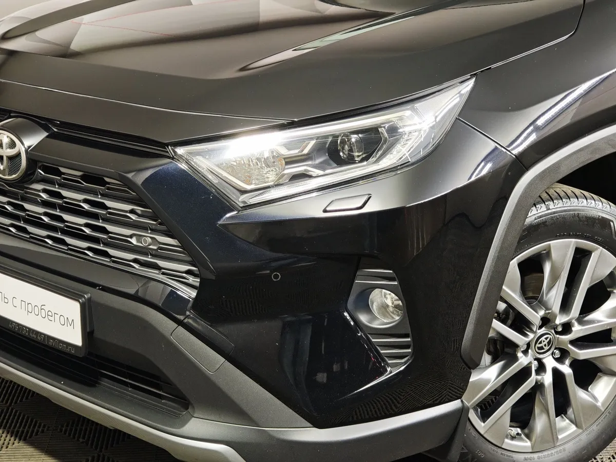 Toyota RAV4 2.0i CVT AWD (149 л.с.) Люкс Черный в АВИЛОН. Слайд №10