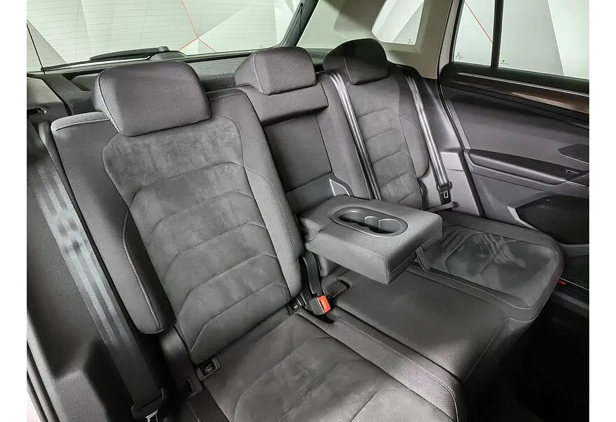 Volkswagen Tiguan 1.4 TSI 4Motion DSG (150 л.с.) Highline Белый в АВИЛОН. Слайд №15