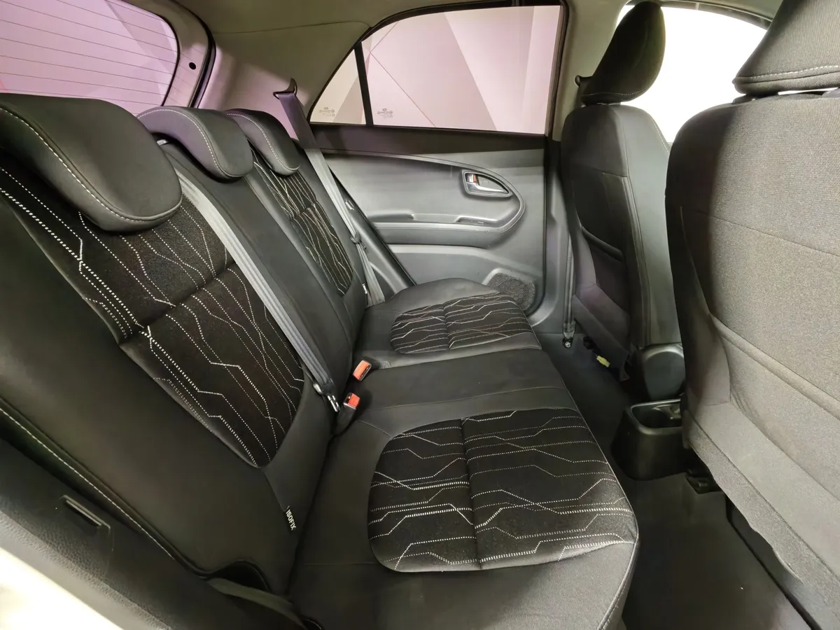Kia Picanto 1.3 AT (85 л.с.) Бежевый в АВИЛОН. Слайд №15