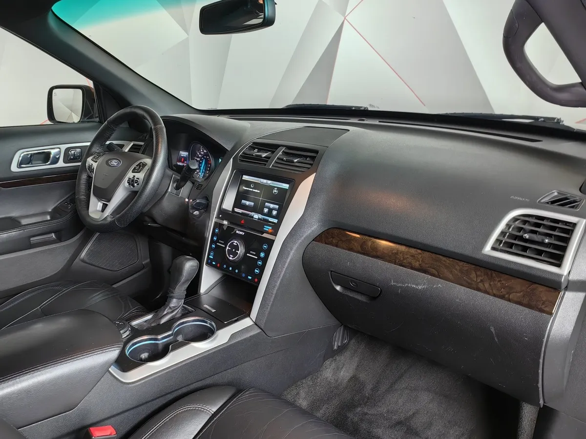 Ford Explorer 3.5 SelectShift 4WD (249 л.с.) Limited Plus Коричневый в АВИЛОН. Слайд №12