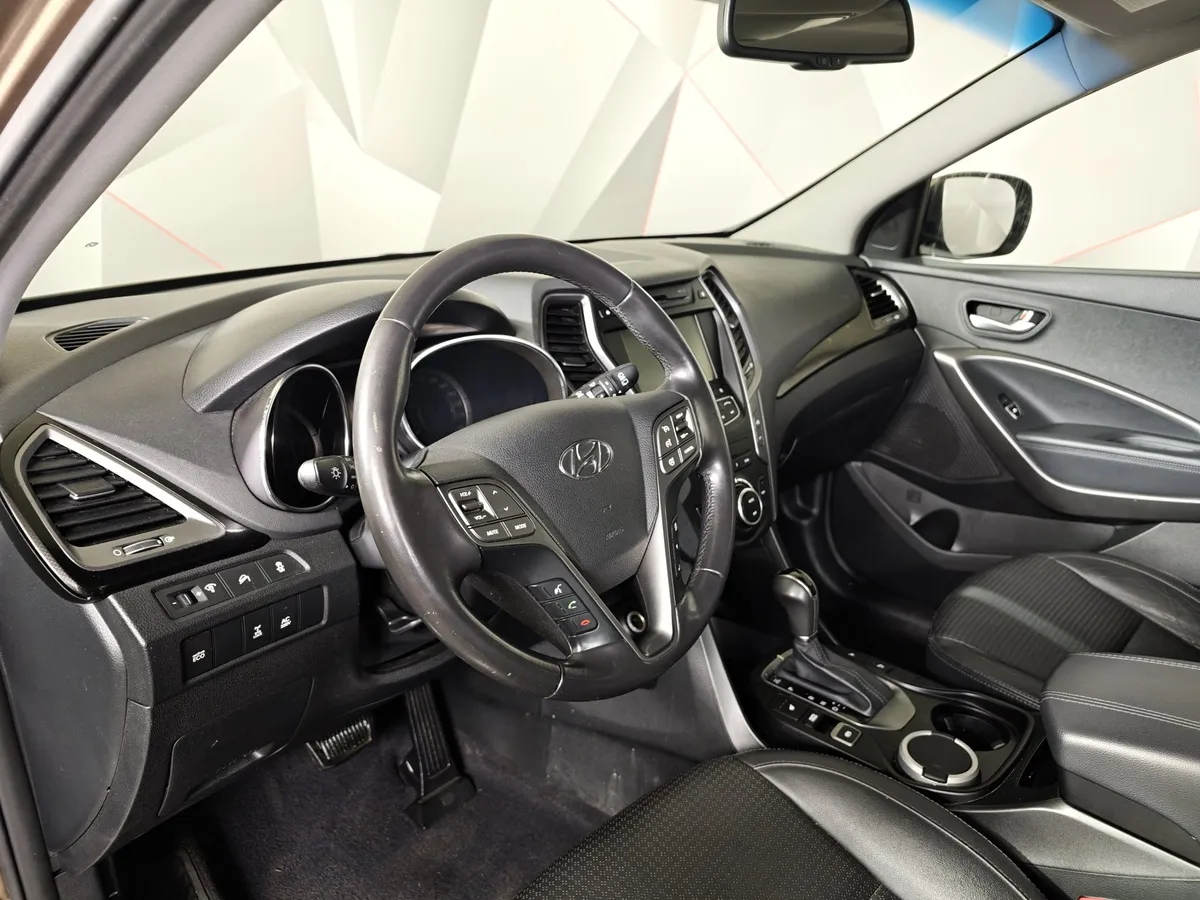Hyundai Santa Fe 2.2 CRDi AT 4WD (197 л.с.) Коричневый в АВИЛОН. Слайд №19