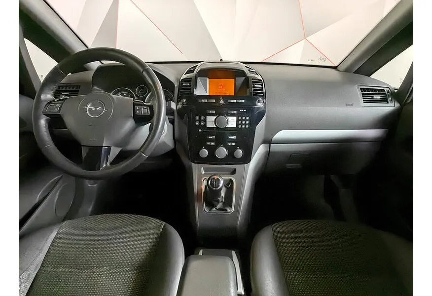 Opel Zafira 1.8 MT (140 л.с.) Черный в АВИЛОН. Слайд №13