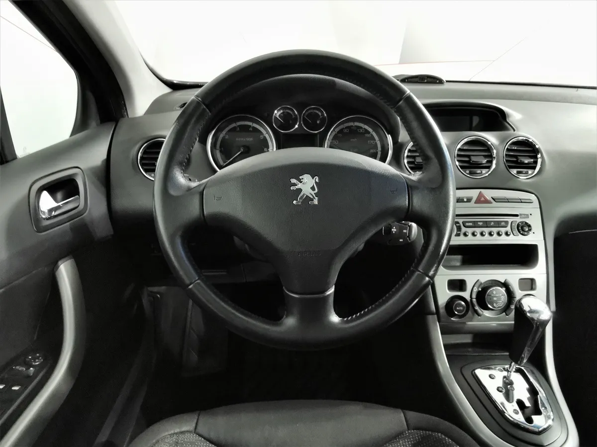 Peugeot 308 1.6 VTi AT (120 л.с.) Черный в АВИЛОН. Слайд №19