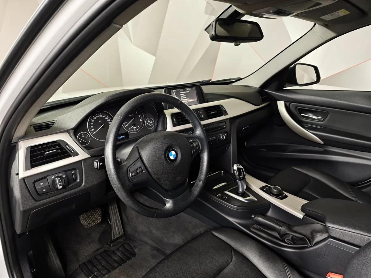 BMW 3 серия 320i AT (184 л.с.) Белый в АВИЛОН. Слайд №12
