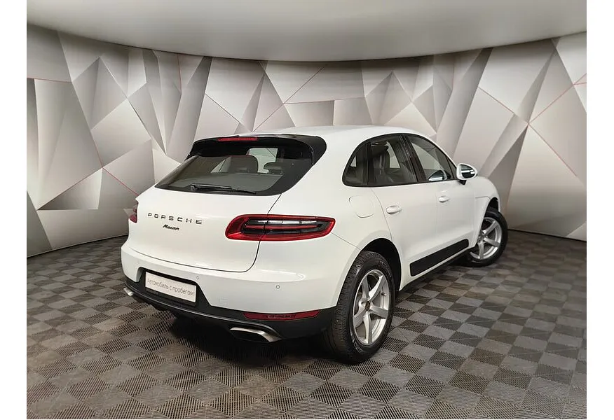 Porsche Macan 2.0 PDK AWD (252 л.с.) Белый в АВИЛОН. Слайд №2