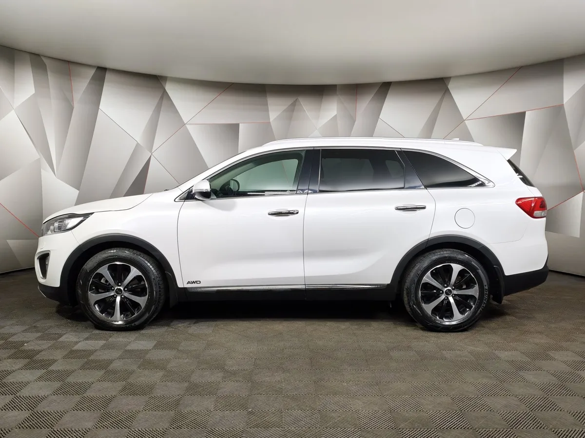 Kia Sorento 2.2 D AT AWD (5 мест) (200 л.с.) Prestige Белый в АВИЛОН. Слайд №5