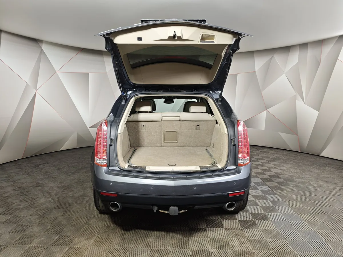 Cadillac SRX 3.0 V6 SIDI (269 л.с.) Серый в АВИЛОН. Слайд №11
