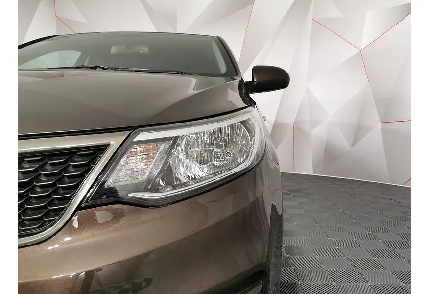 LIVE. Слайд №16