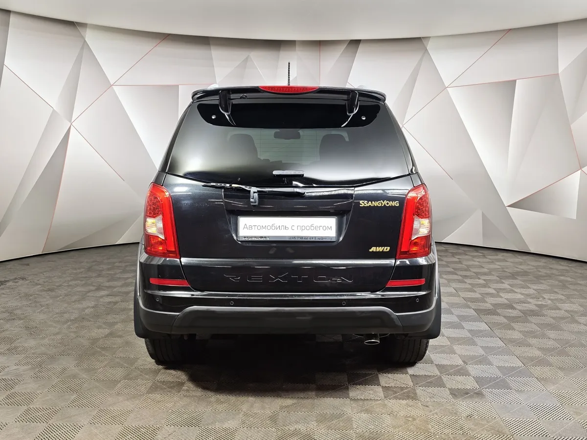 SsangYong Rexton 3.2 T-Tronic AWD (220 л.с.) Черный в АВИЛОН. Слайд №8