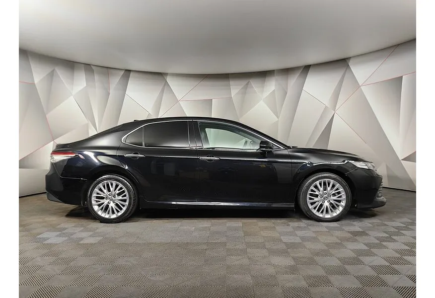 LIVE. Слайд №4