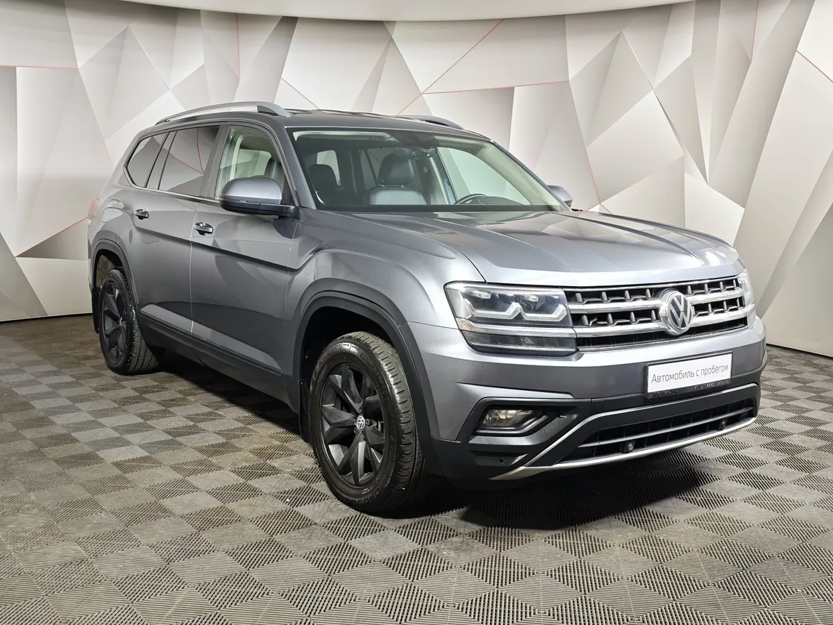 Volkswagen Teramont 2.0T AT 4Motion (220 л.с.) Status Серый в АВИЛОН. Слайд №3