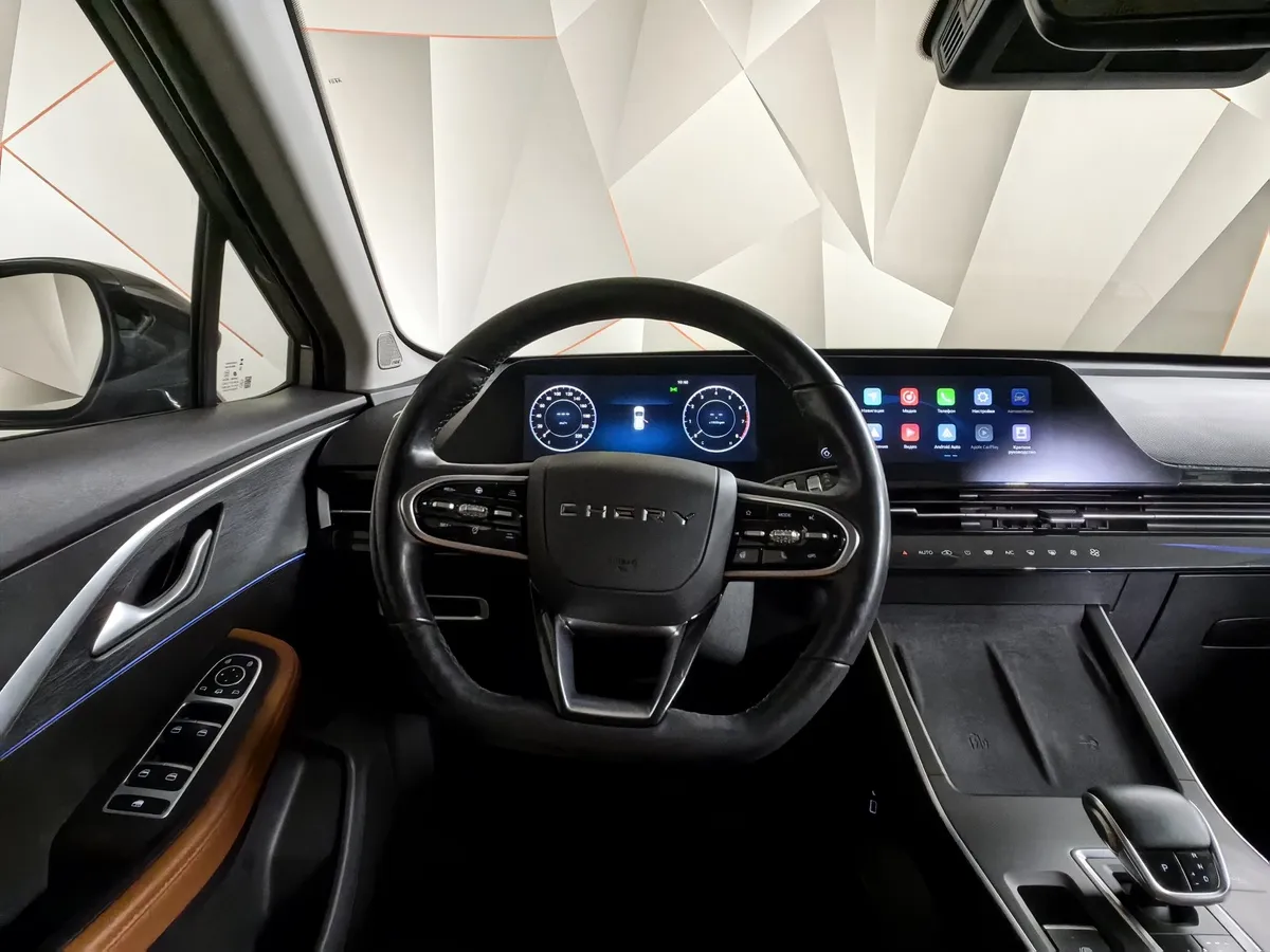 Omoda C5 1.5T CVT (147 л.с.) Ultimate (двухцветный, красные элементы экстерьера) Черный в АВИЛОН. Слайд №20