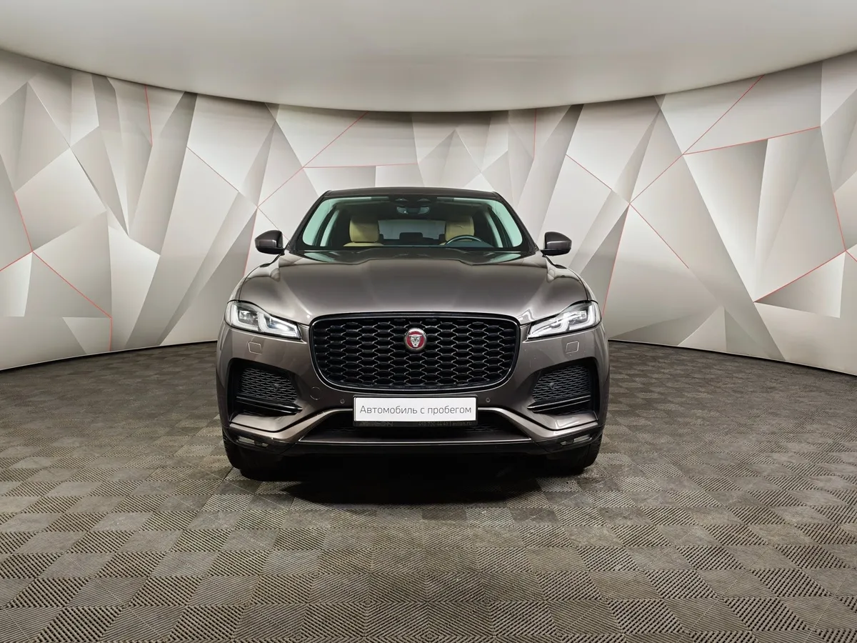 Jaguar F-Pace 2.0P AT AWD (249 л.с.) SE Серый в АВИЛОН. Слайд №7