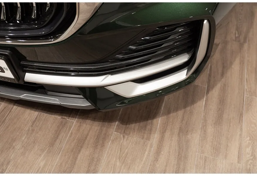 Geely Monjaro 2.0T 8AT 4WD (238 л.с.) Flagship Зеленый в АВИЛОН. Слайд №19