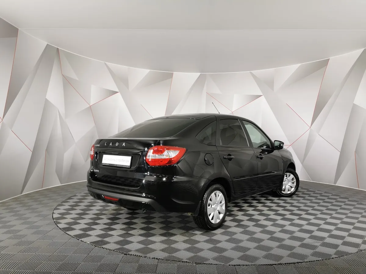 ВАЗ (Lada) Granta 1.6 MT 16кл (106 л.с.) 21911-51-005 Comfort Черный в АВИЛОН. Слайд №2