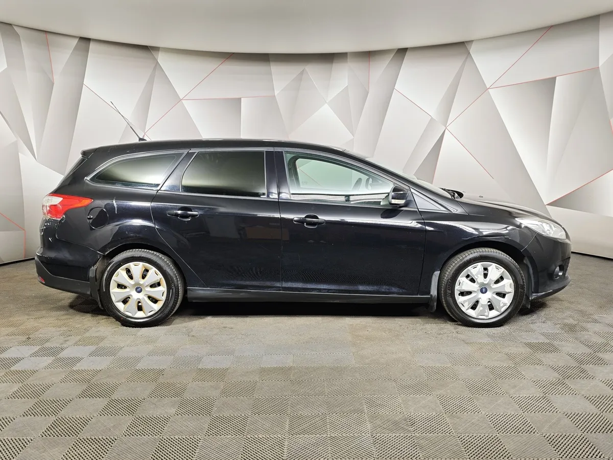 Ford Focus 2.0 MT (150 л.с.) Trend Черный в АВИЛОН. Слайд №6