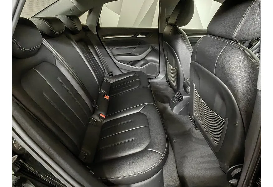 Audi A3 1.4 TFSI S-tronic (150 л.с.) Черный в АВИЛОН. Слайд №16