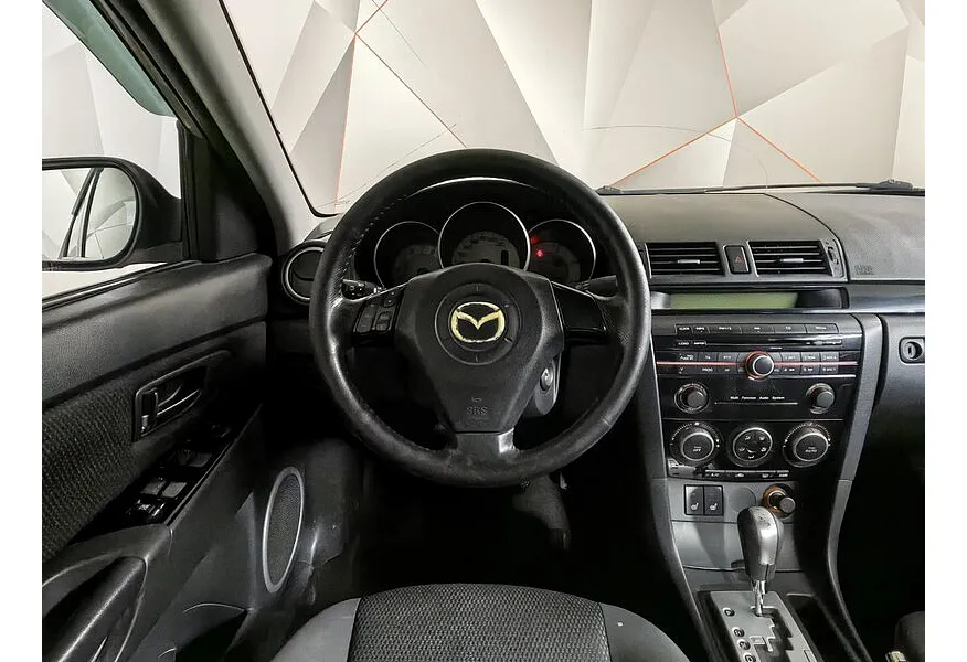 Mazda 3 1.6 AT (105 л.с.) Золотой в АВИЛОН. Слайд №10