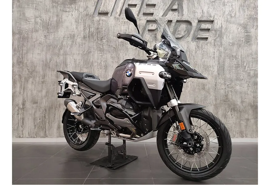 BMW Motorrad R 1300 GS Adventure R 1300 GS Adventure 1300 см³ (145) 1300 Серый в АВИЛОН. Слайд №2