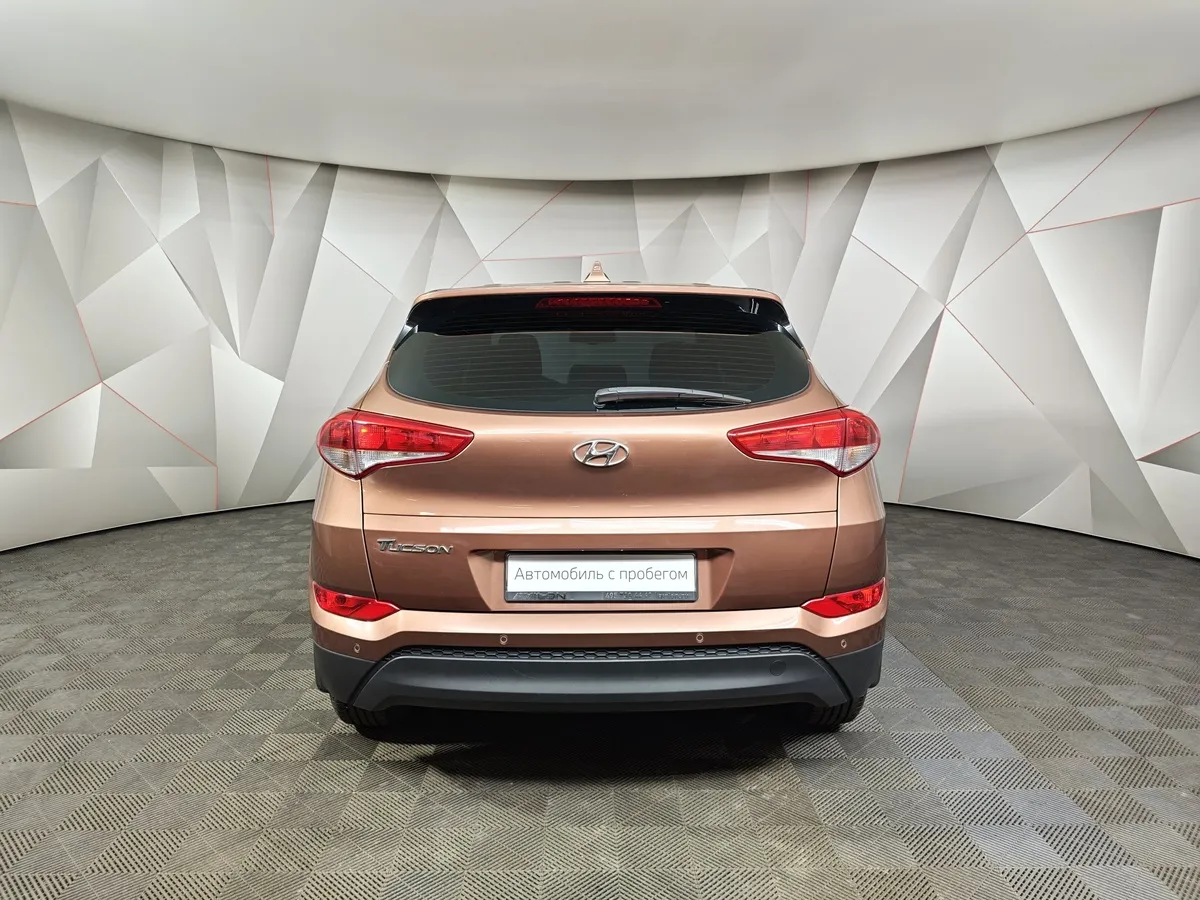Hyundai Tucson 2.0 AT (150 л.с.) Comfort Коричневый в АВИЛОН. Слайд №8
