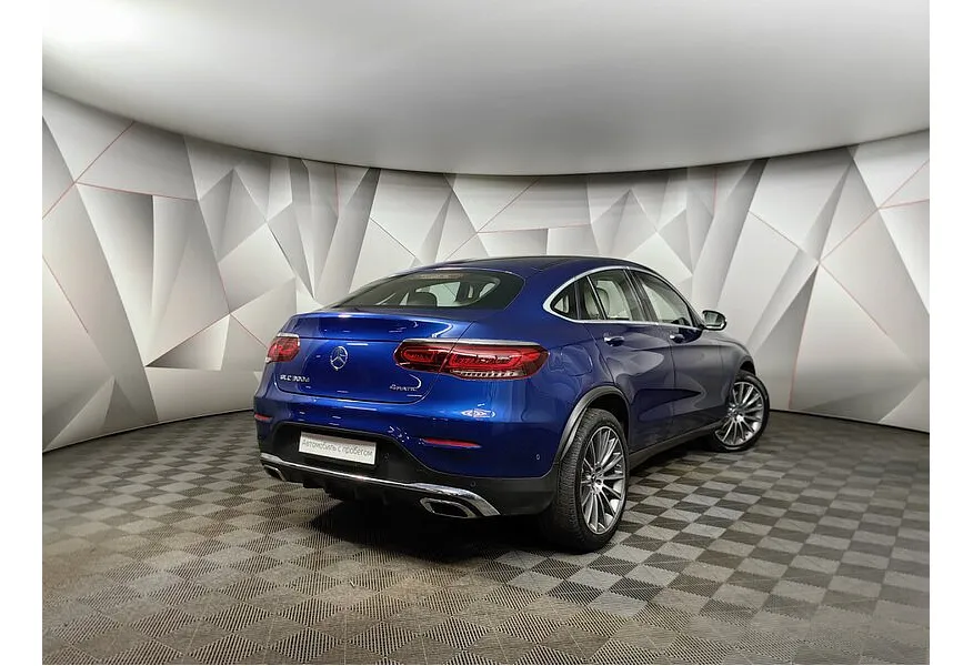 Mercedes-Benz GLC Купе 300 9G-TRONIC 4MATIC (245 л.с.) Sport Синий в АВИЛОН. Слайд №2