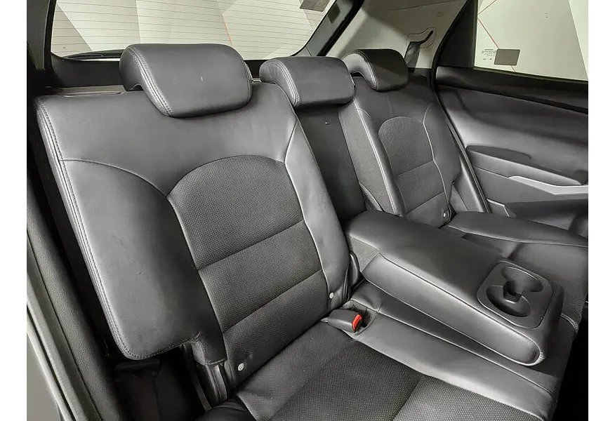 SsangYong Actyon 2.0 AT AWD (149 л.с.) Черный в АВИЛОН. Слайд №17