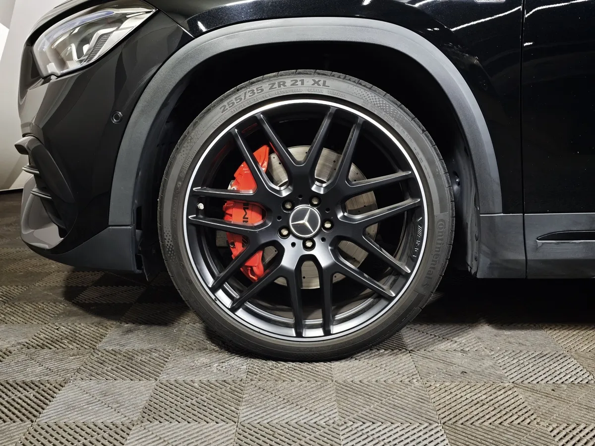 Mercedes-Benz GLA AMG 45 4MATIC (421 л.с.) S Черный в АВИЛОН. Слайд №9