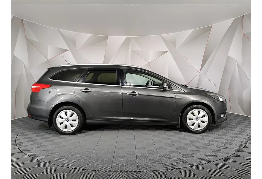 LIVE. Слайд №4