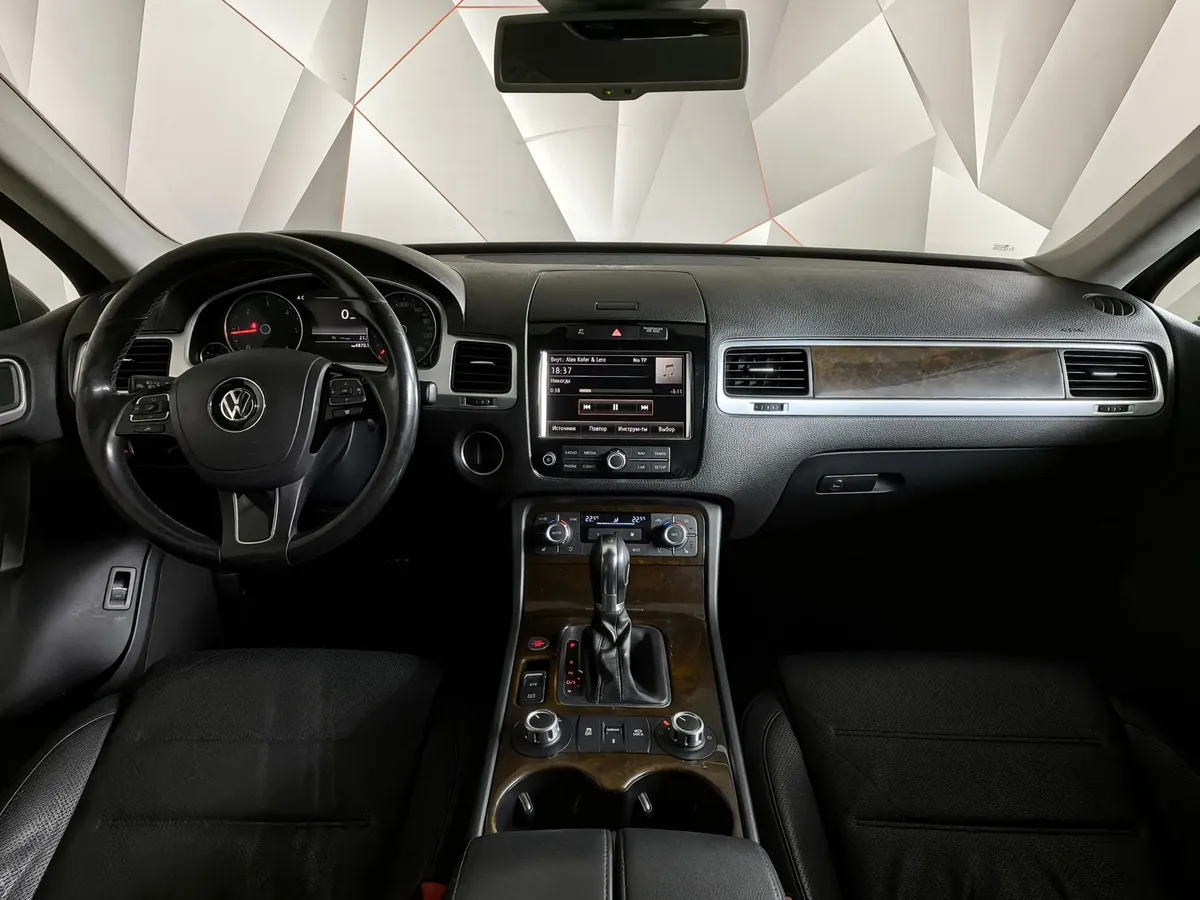 Volkswagen Touareg 3.0 TDI Tiptronic 4Motion (204 л.с.) Коричневый в АВИЛОН. Слайд №14