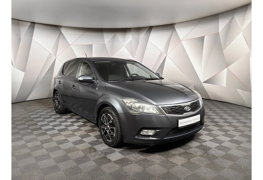 Kia Ceed 1.6 AT (122 л.с.) Серый в АВИЛОН. Слайд №3