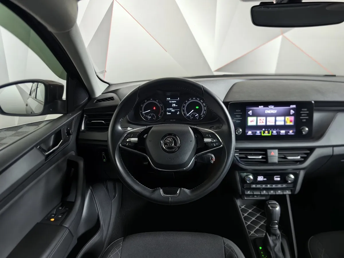 Skoda Rapid 1.6 AT (110 л.с.) Белый в АВИЛОН. Слайд №20