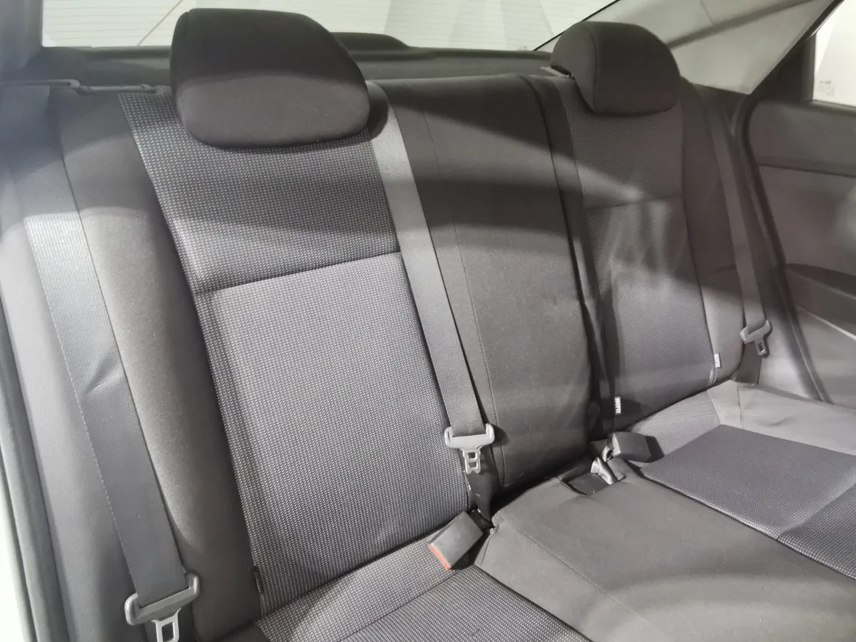 Hyundai Solaris 1.6 AT (123 л.с.) Active Белый в АВИЛОН. Слайд №16