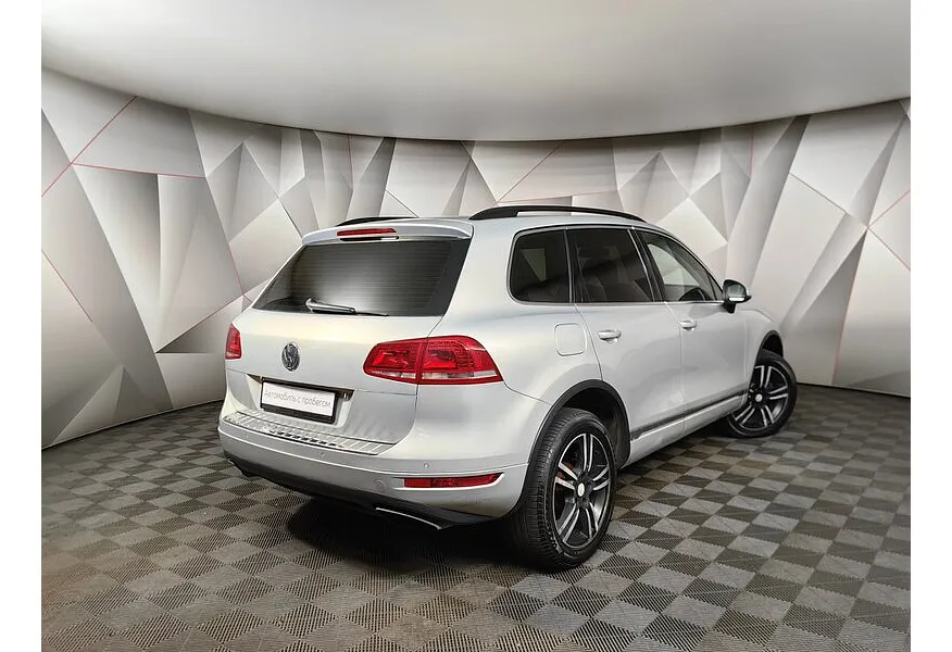 АВИЛОН - Volkswagen Touareg 3.6 FSI Tiptronic 4Motion (249 л.с.) V6 FSI Серебристый - slide 7